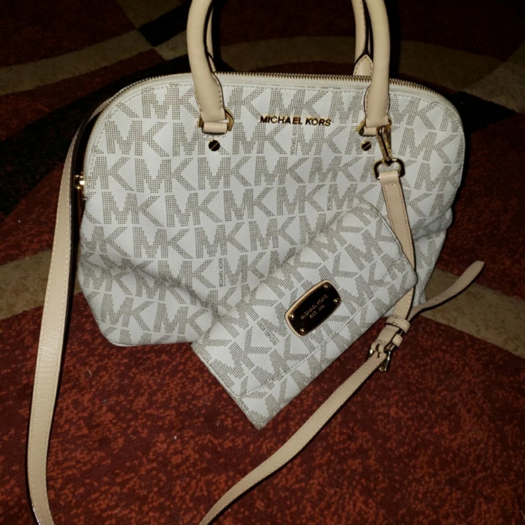 Nwot Michael Kors Handbag/Crossbody W/Match Wallet